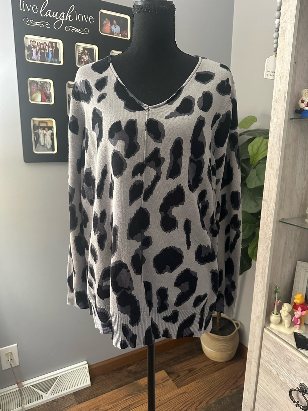 Belle by Kim Gravel Gray and Black Animal Print V-Neck Sweater PTP 24